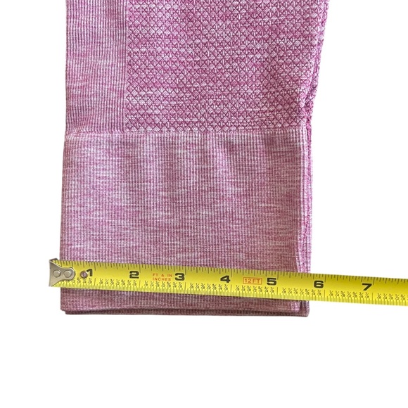 Lululemon Seamlessly Street Crop Leggings Sz 6 Cranberry Ombre Capri Seamless - Picture 7 of 8